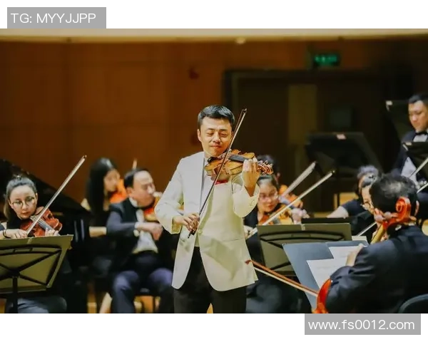 周强专访:从街头到舞台的舞动人生与成长历程回顾 周强专访:从街头到舞台的舞动人生与成长历程回顾